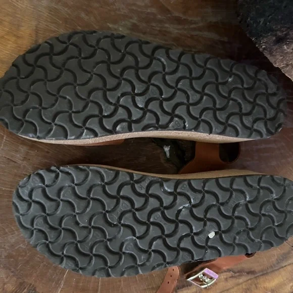 Papillio Tan Leather Sandals with Buckle - Picture 2 of 4